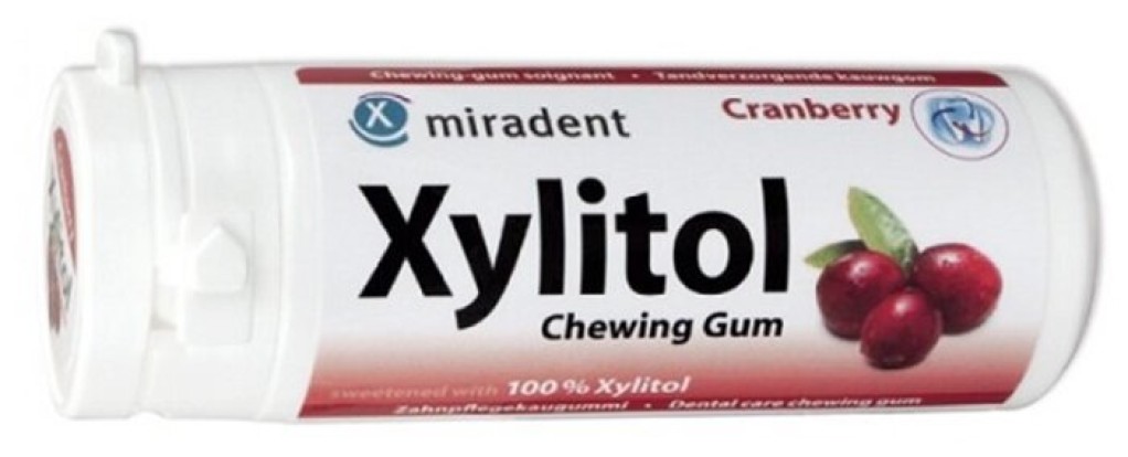Жевательная резинка с ксилитом MIRADENT Xylitol Chewing Gum (Клюква), 30г